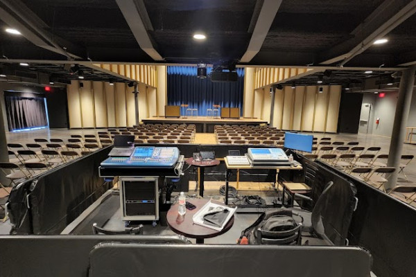 The Echo Lounge & Music Hall